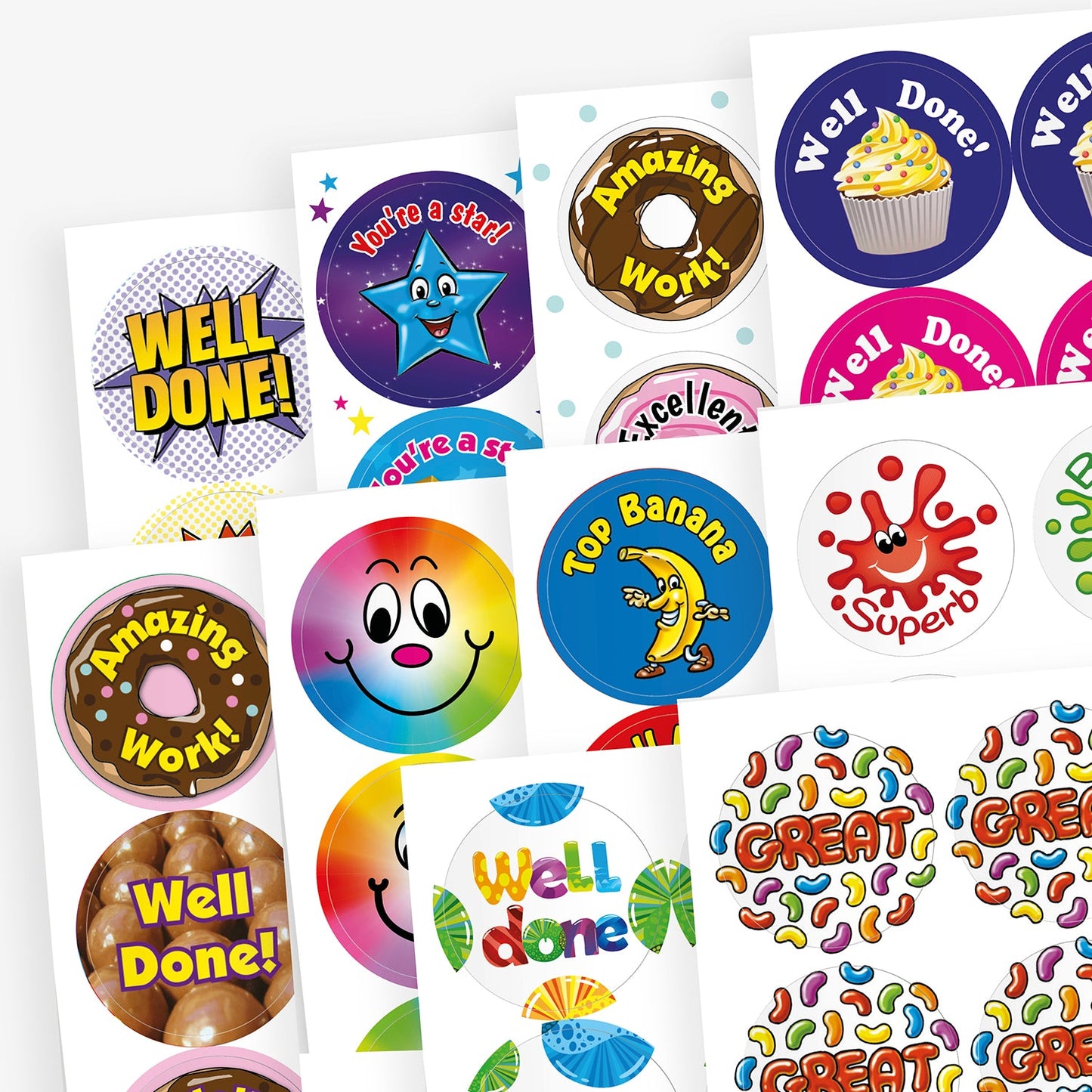 A collection of 32mm circular stickers in various vibrant designs, including smiling faces, stars, cupcakes, and comic-style text, each emitting different scents such as berry, chocolate, vanilla, and bubblegum when rubbed.
