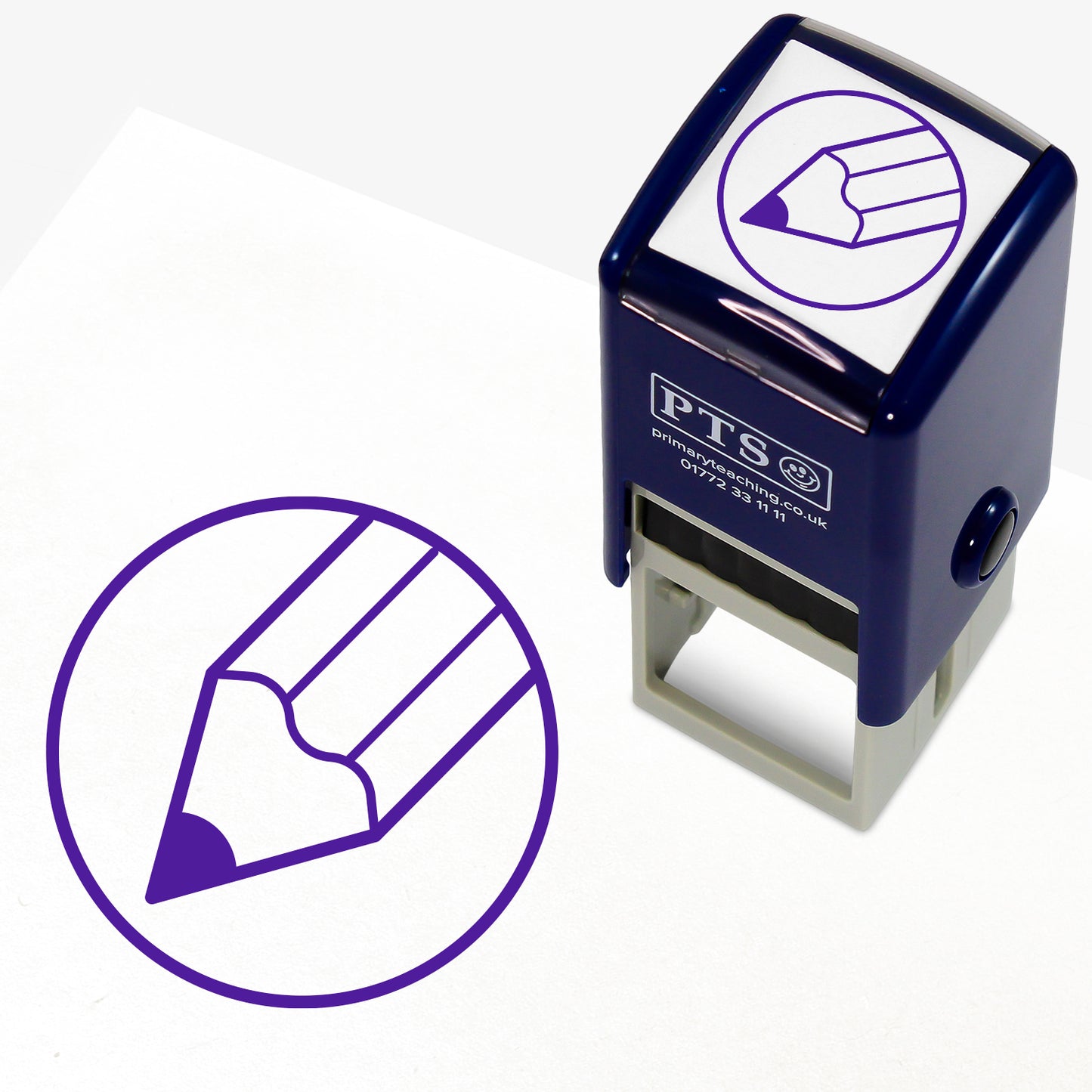 Pencil Grip Stamper – 25mm pre-inked teacher stamp featuring a purple outline of a pencil within a circle, designed to remind pupils to improve their pencil grip in handwriting tasks.